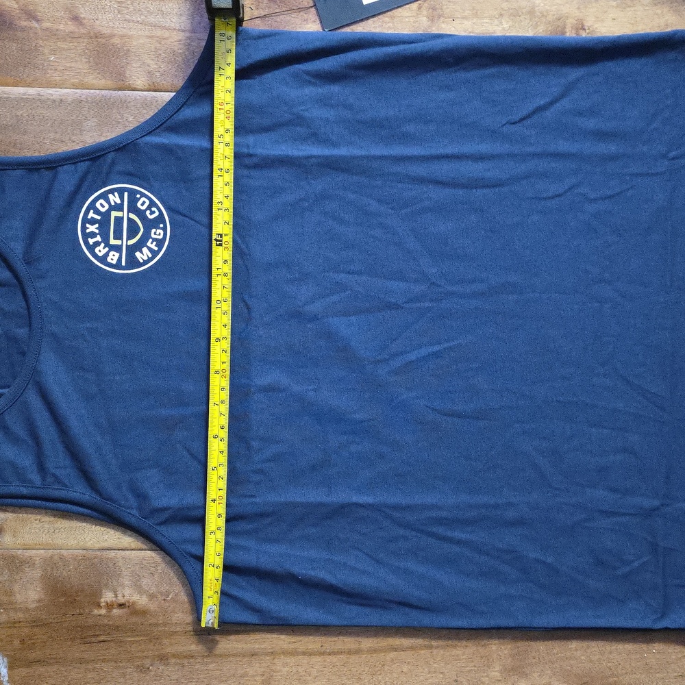 NWT Men's Brixton "CREST Tank Top". Size Small. Color Navy Blue And Off White - Picture 7 of 8